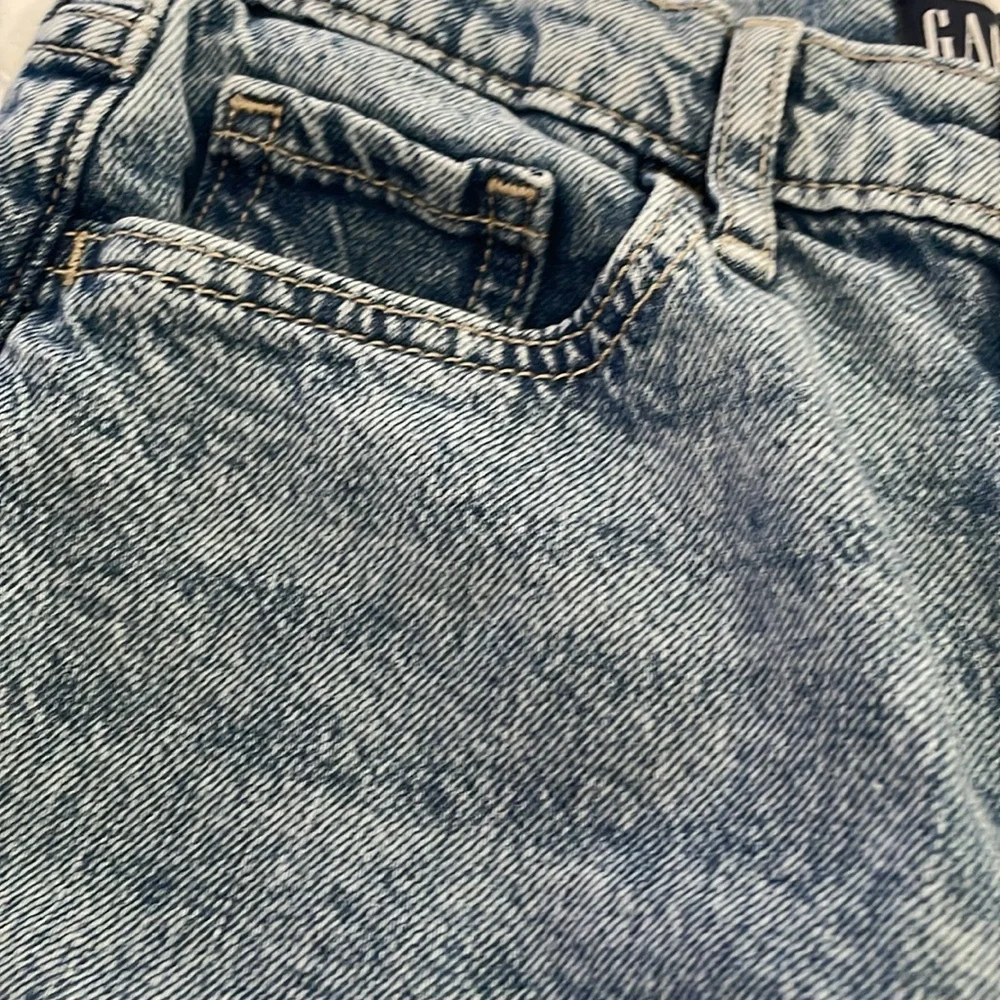 GAP Mom Jeans Youth Size 12‎